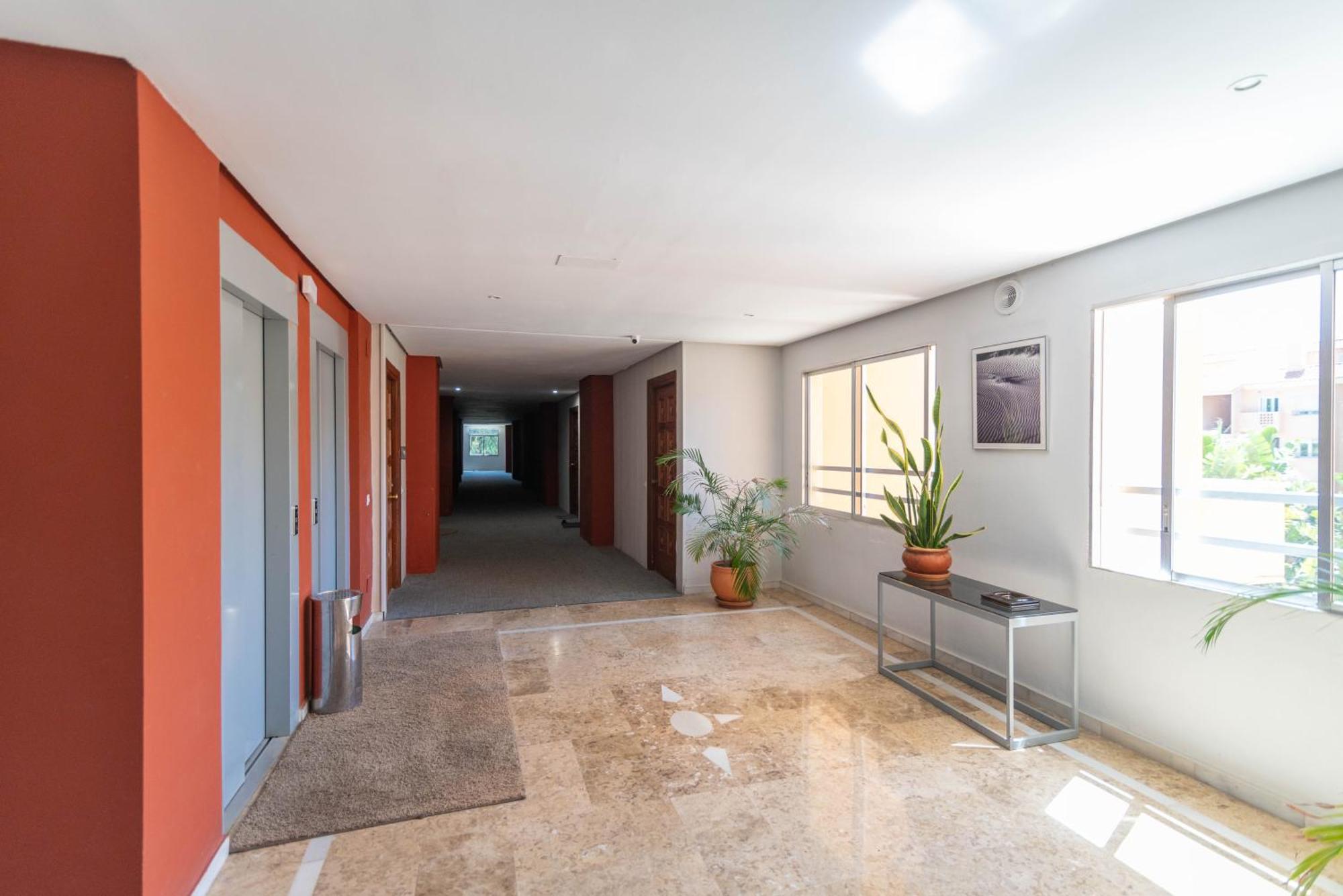 Cabopino Duplex, Swimming Pool, Beach 5Min Away, Chill Out Terrace And High-Speed Wifi マルベーリャ エクステリア 写真